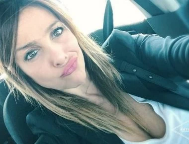 Στην «αντεπίθεση» η μητέρα του Ζανιόλο για την «κατσάδα» από τον γιο της για τις αισθησιακές πόζες (φώτο)